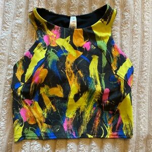 Lululemon never worn only washed.